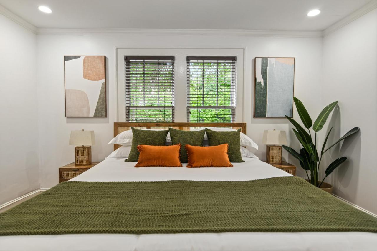 Sun Lit Bungalow With Good Vibes And Lots Of Wine - Designedbydom Atlanta Exterior foto